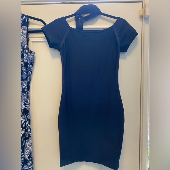 Marciano Stunning thigh high stretch navy blue dress. Excellent quality. - Picture 1 of 8